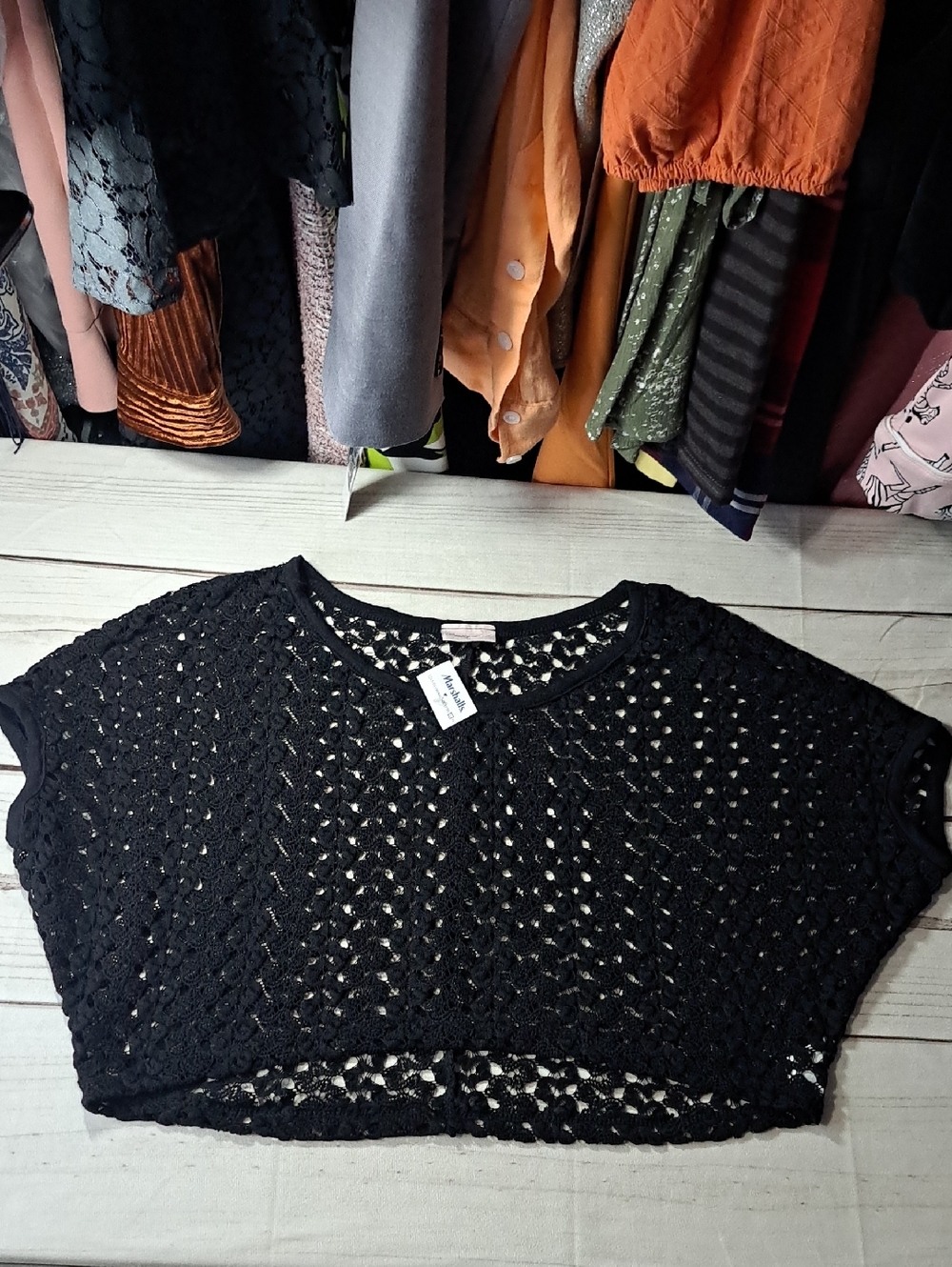 Pretty Good Black Crop Top Size Medium